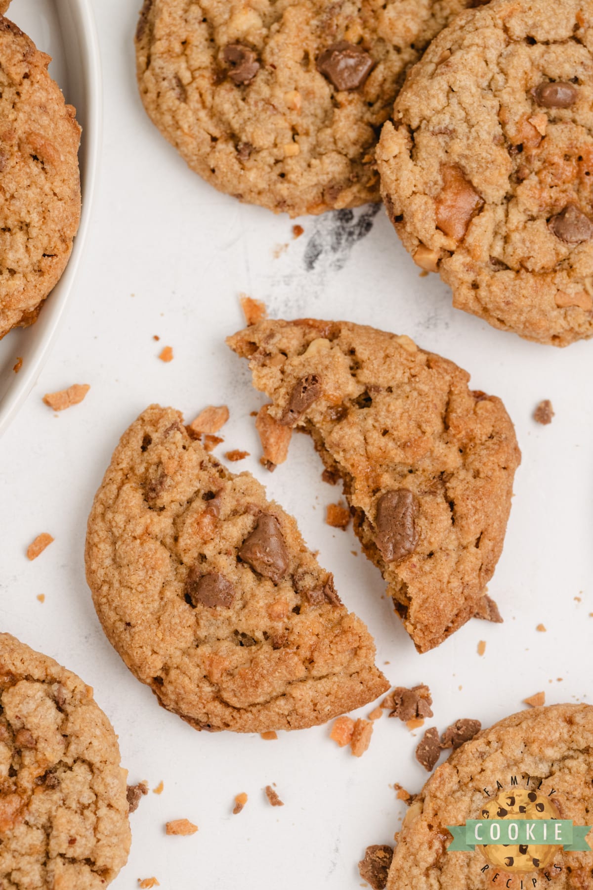 Peanut butter cookie with Butterfinger chunks. 
