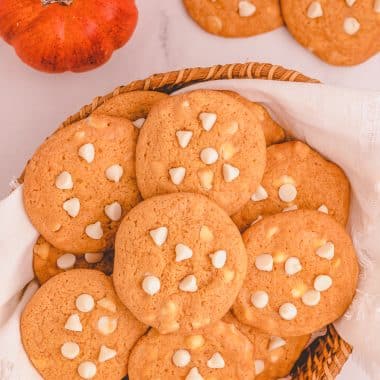 white chocolate pumpkin pudding cookies