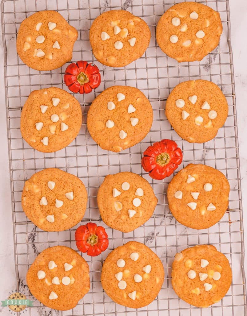 pumpkin spice cookies on a cooling rack