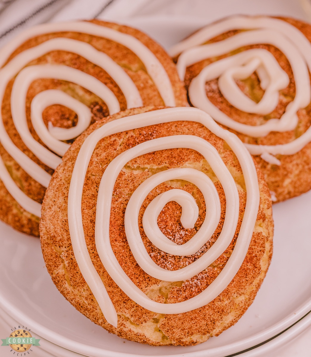 snickerdoodles with a vanilla swirl on top