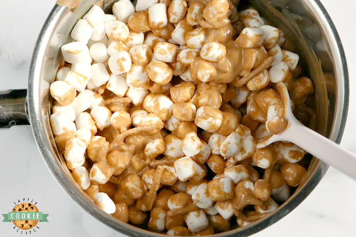 Marshmallow Peanut Butter No Bake Cookies are made with only 4 ingredients - marshmallows, peanut butter, butterscotch chips and chow mein noodles!