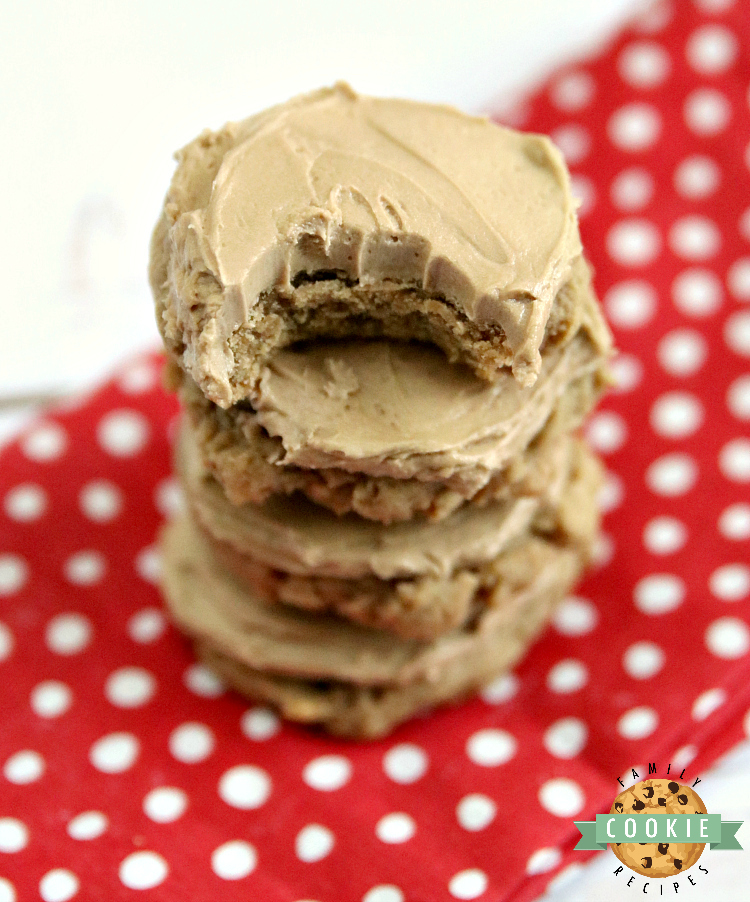 Root Beer Cookies are soft and delicious with root beer extract in the cookies and the buttercream frosting on top.