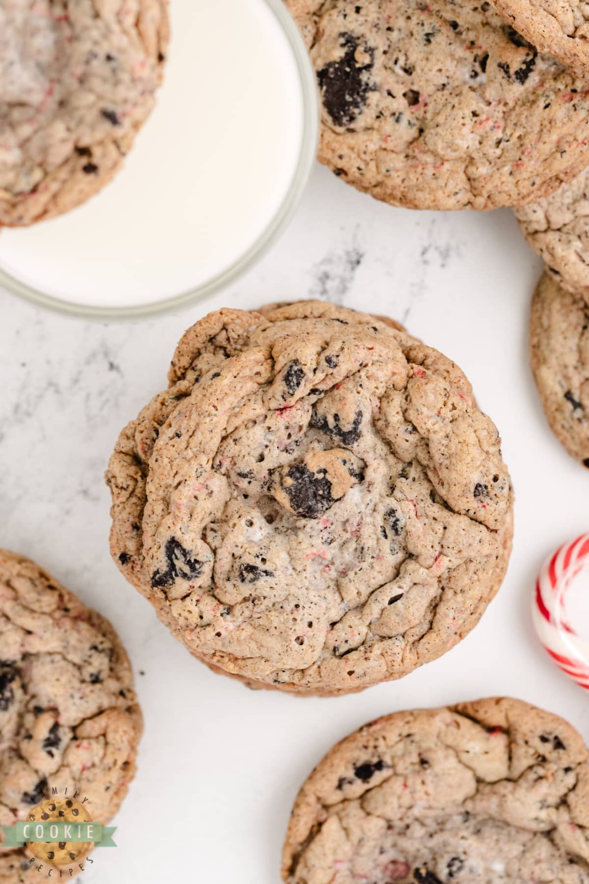 Peppermint Oreo Cookies are made with pudding mix, Oreo cookies, crushed candy canes and peppermint extract. This delicious peppermint cookie recipe yields a perfectly soft and chewy cookie that is sure to be a favorite holiday cookie!