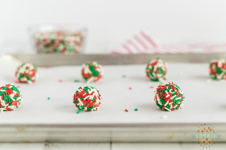 how to make Christmas Sprinkle Cookies