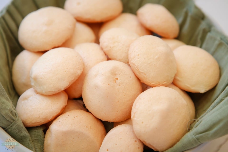 Easy Vanilla Meringue Cookies recipe