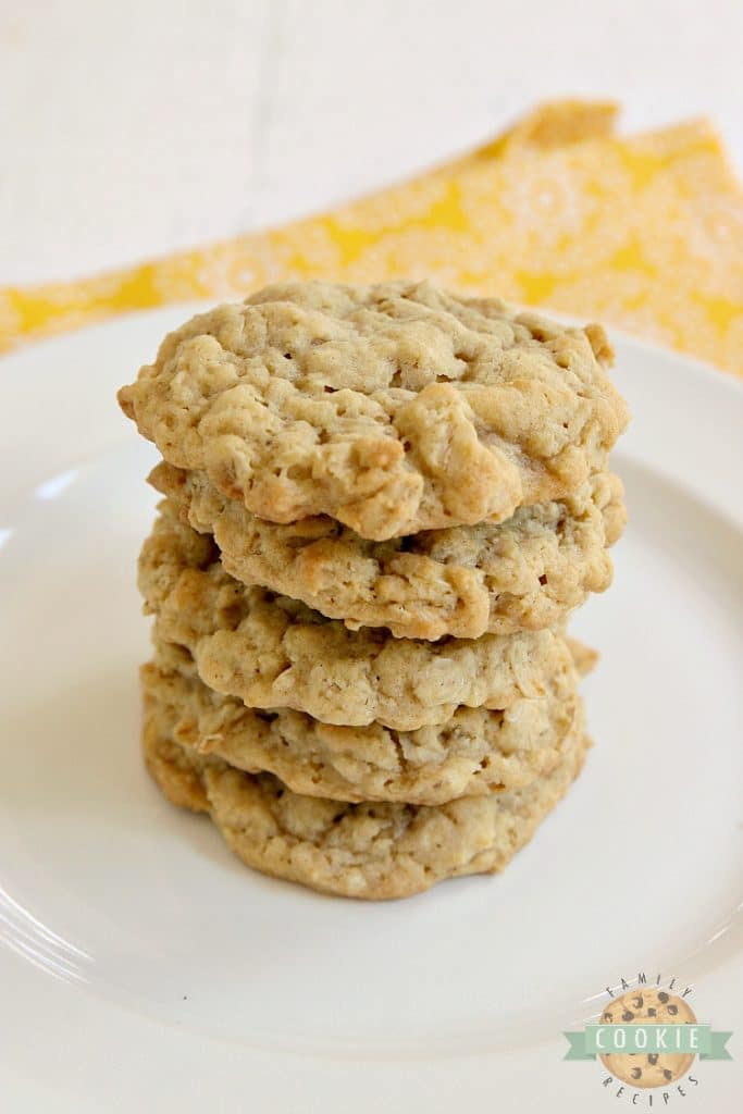 Easy oatmeal cookie recipe with bananas