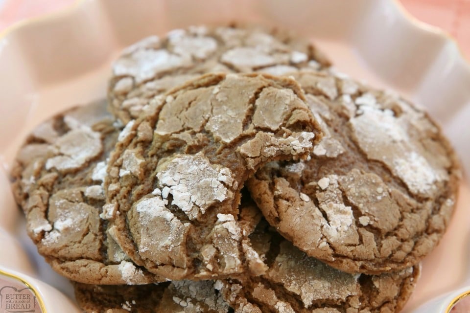 How to make Cinnamon Chocolate Crinkle Cookies