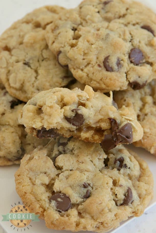 RICE KRISPIE CHOCOLATE CHIP COOKIES Family Cookie Recipes