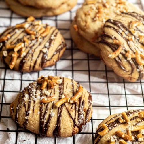 BUTTERSCOTCH PRETZEL COOKIES Family Cookie Recipes