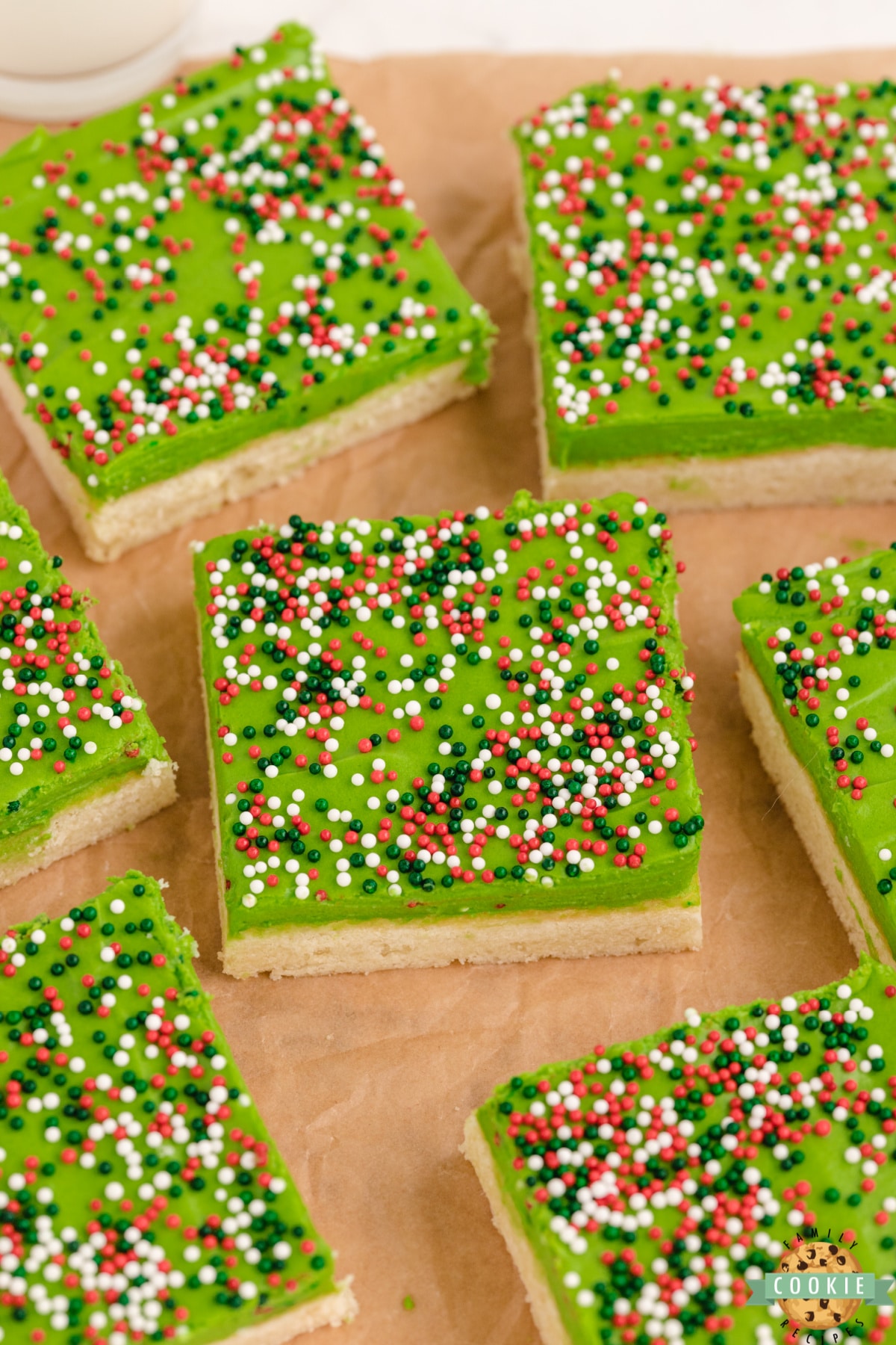 Christmas Cookie Bars (healthy + easy!) - Baby Foode