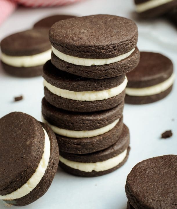 HOMEMADE OREO COOKIES - Family Cookie Recipes