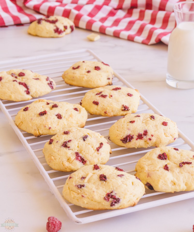 Big Raspberry cheesecake Cookies recipe