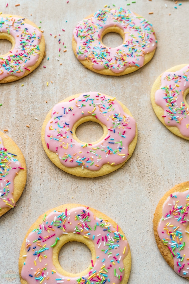 How to Make Pink Donut Cookies