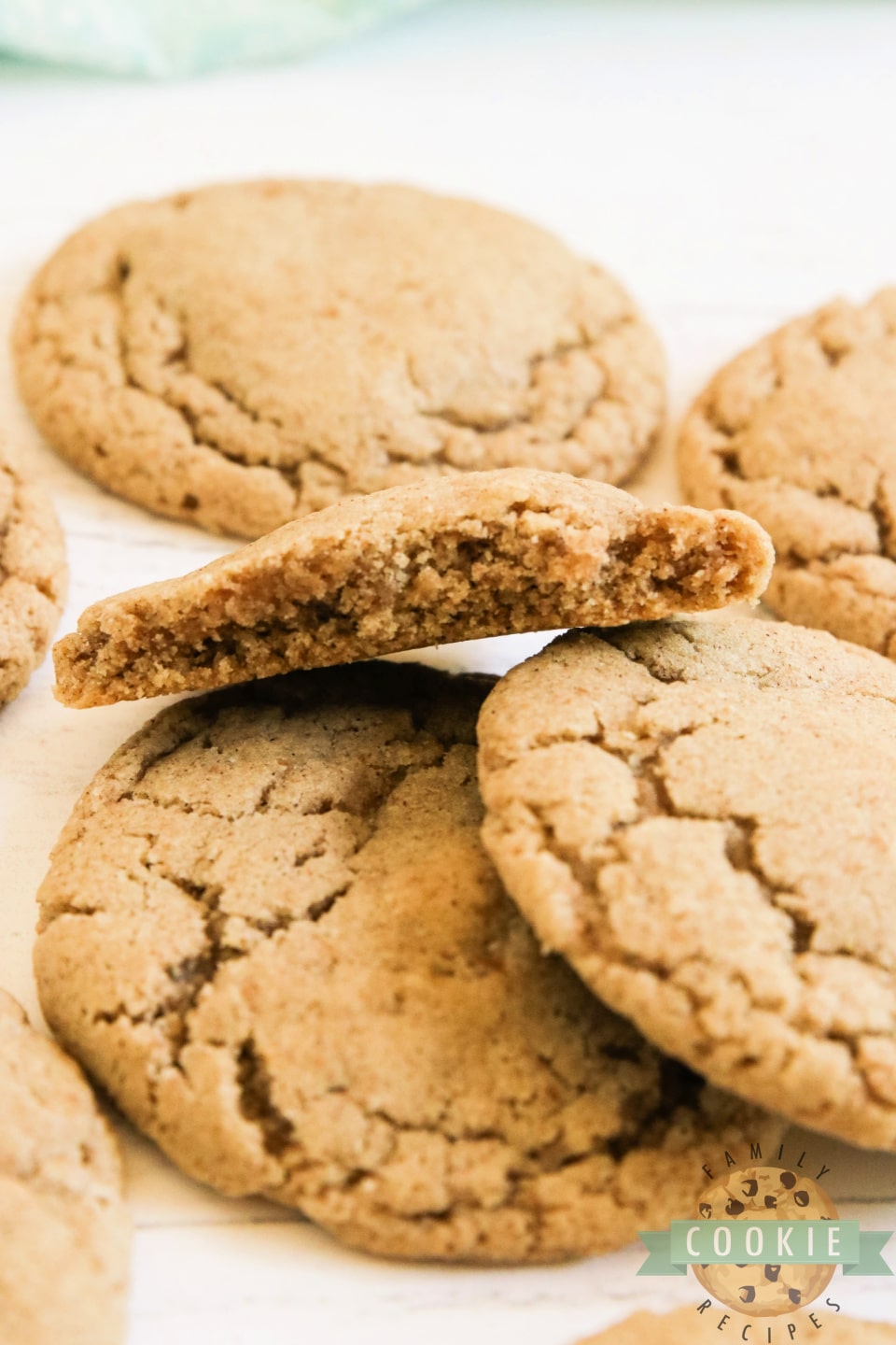 Oatmeal cookies with lots of cinnamon