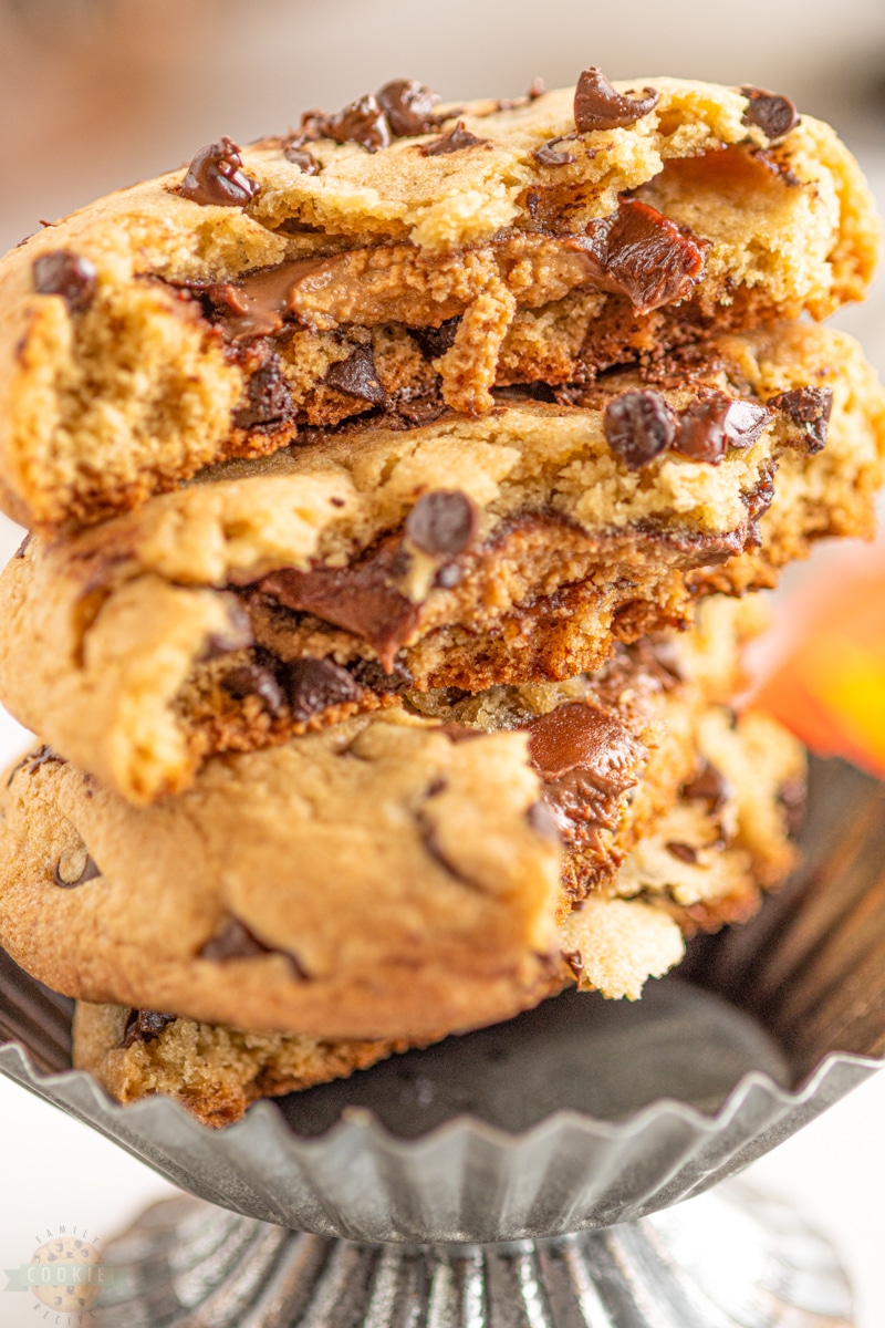 Reese's Chocolate Chip Cookies
