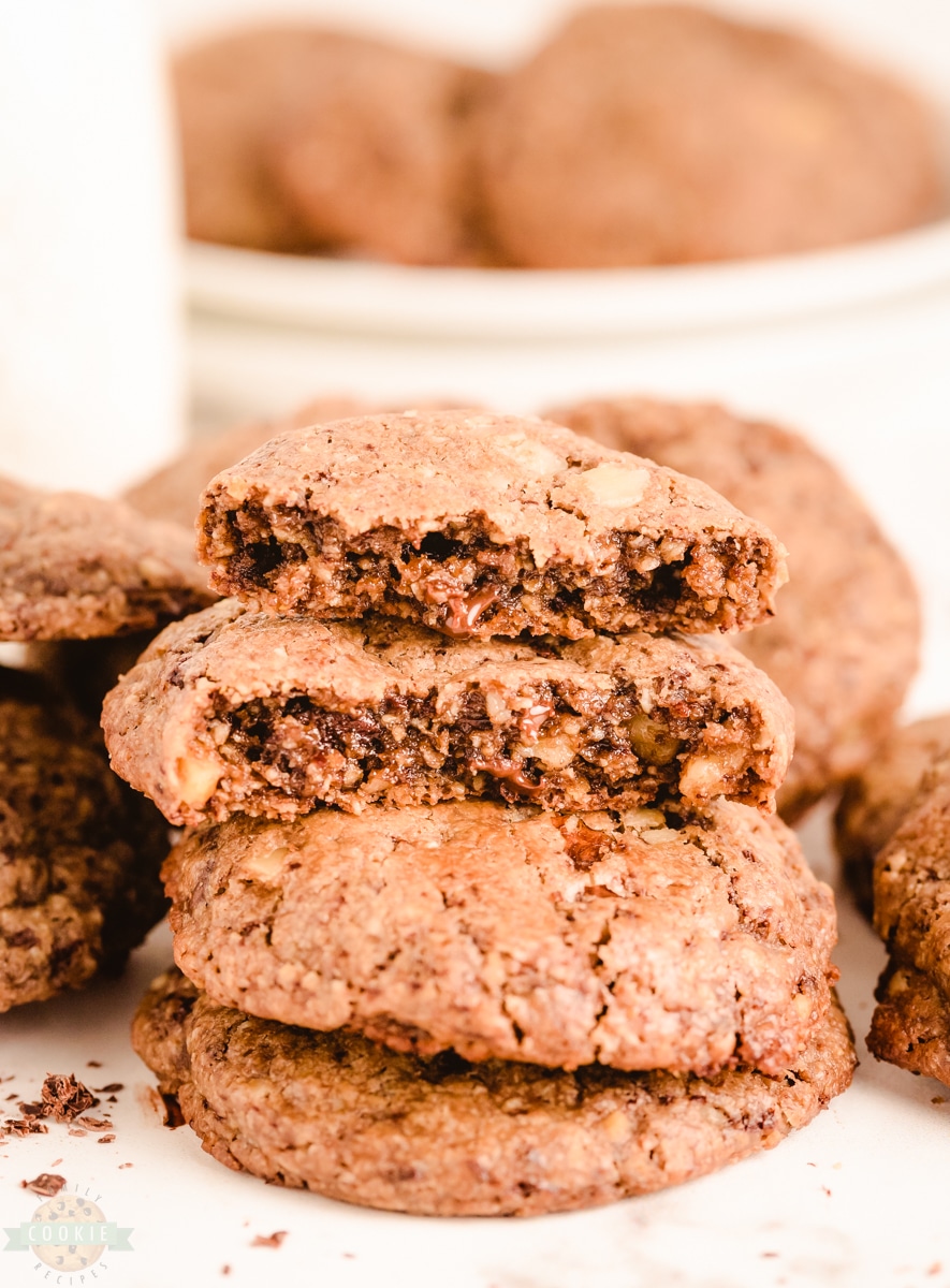 Neiman Marcus' Oatmeal Raisin Cookies Recipe 