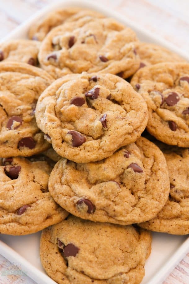 BEST HOMEMADE CHOCOLATE CHIP COOKIE RECIPES - Family Cookie Recipes