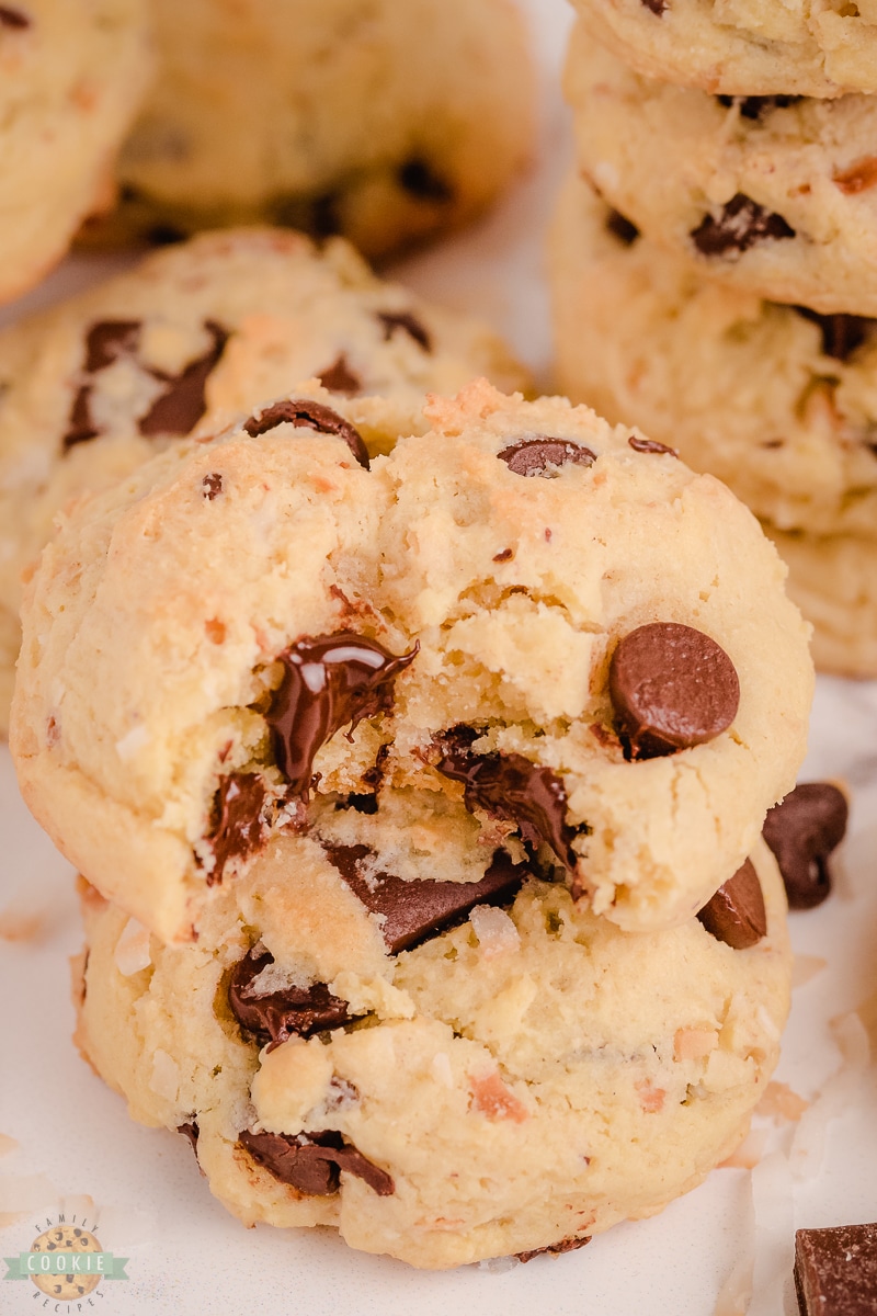 chocolate chip cookies with coconut