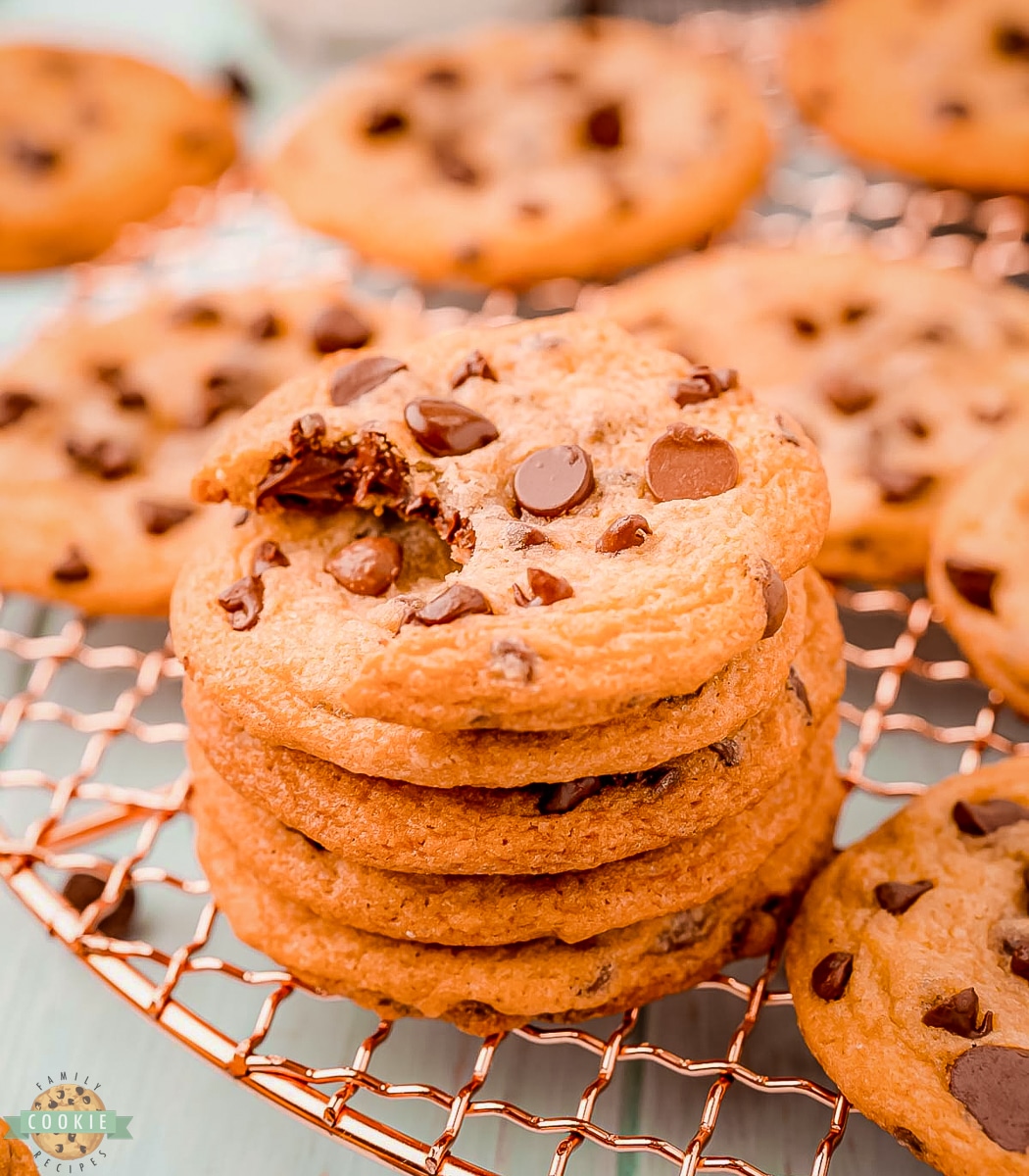 Chewy Chocolate Chip Cookies - A Slice of Style