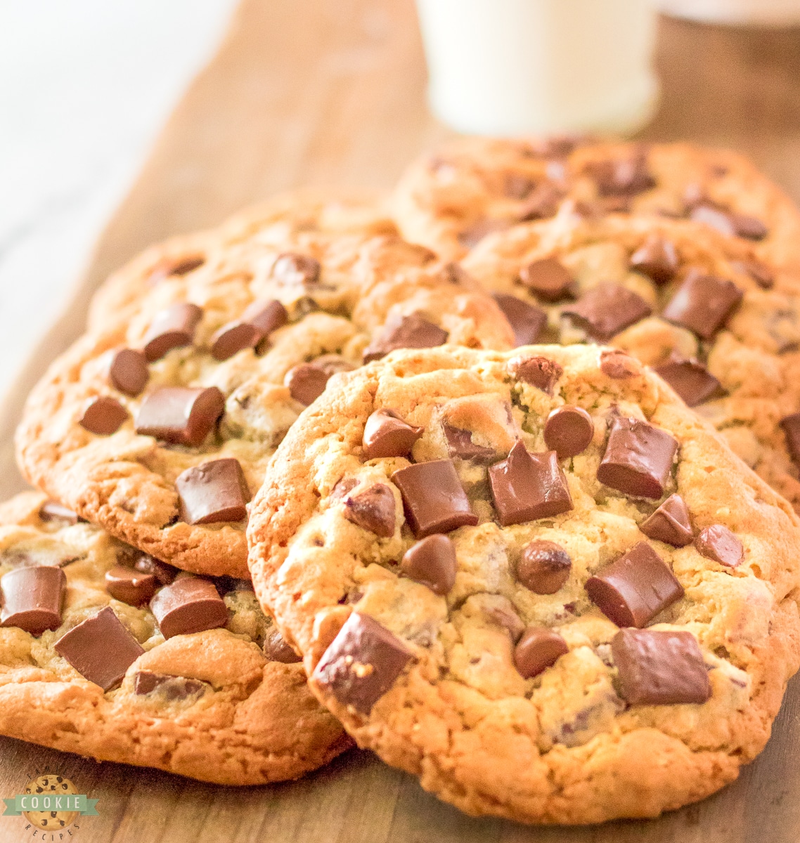 chick fil a chocolate chunk cookie calories