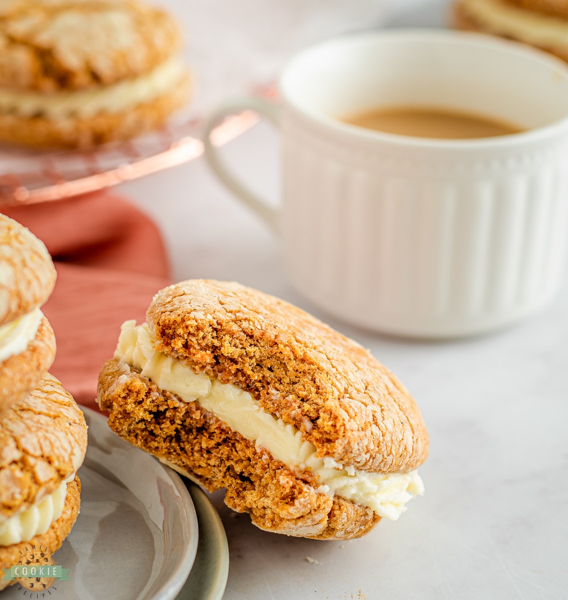 Gingerbread cookie Sandwiches