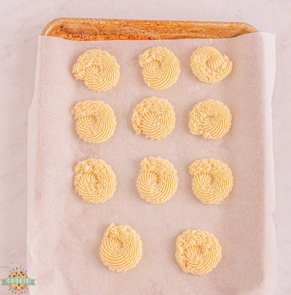 RECIPES FOR A BUTTER COOKIES BOX Family Cookie Recipes