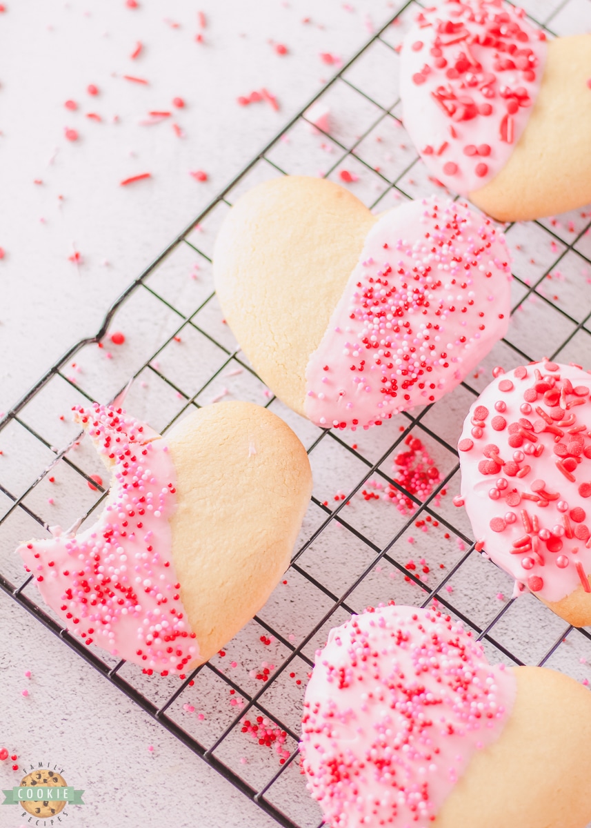 Valentine Heart Cookies.