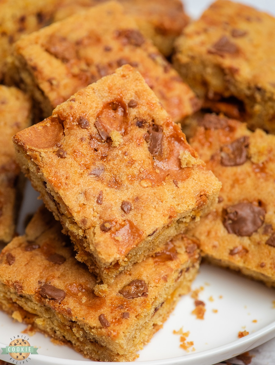 Butterfinger Cookie Bars