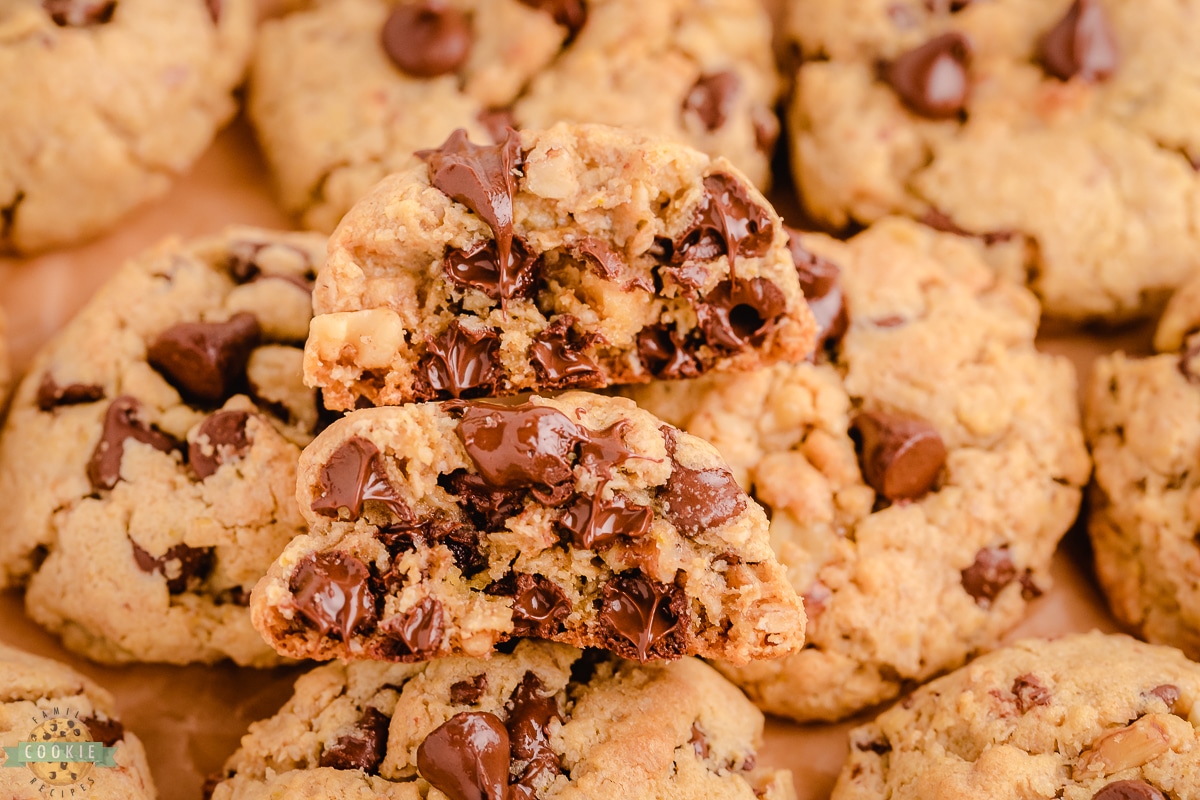 walnut chocolate chip oatmeal cookies