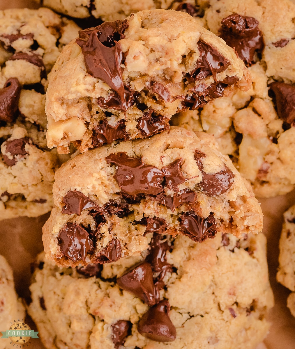 chocolate chip walnut oatmeal cookies