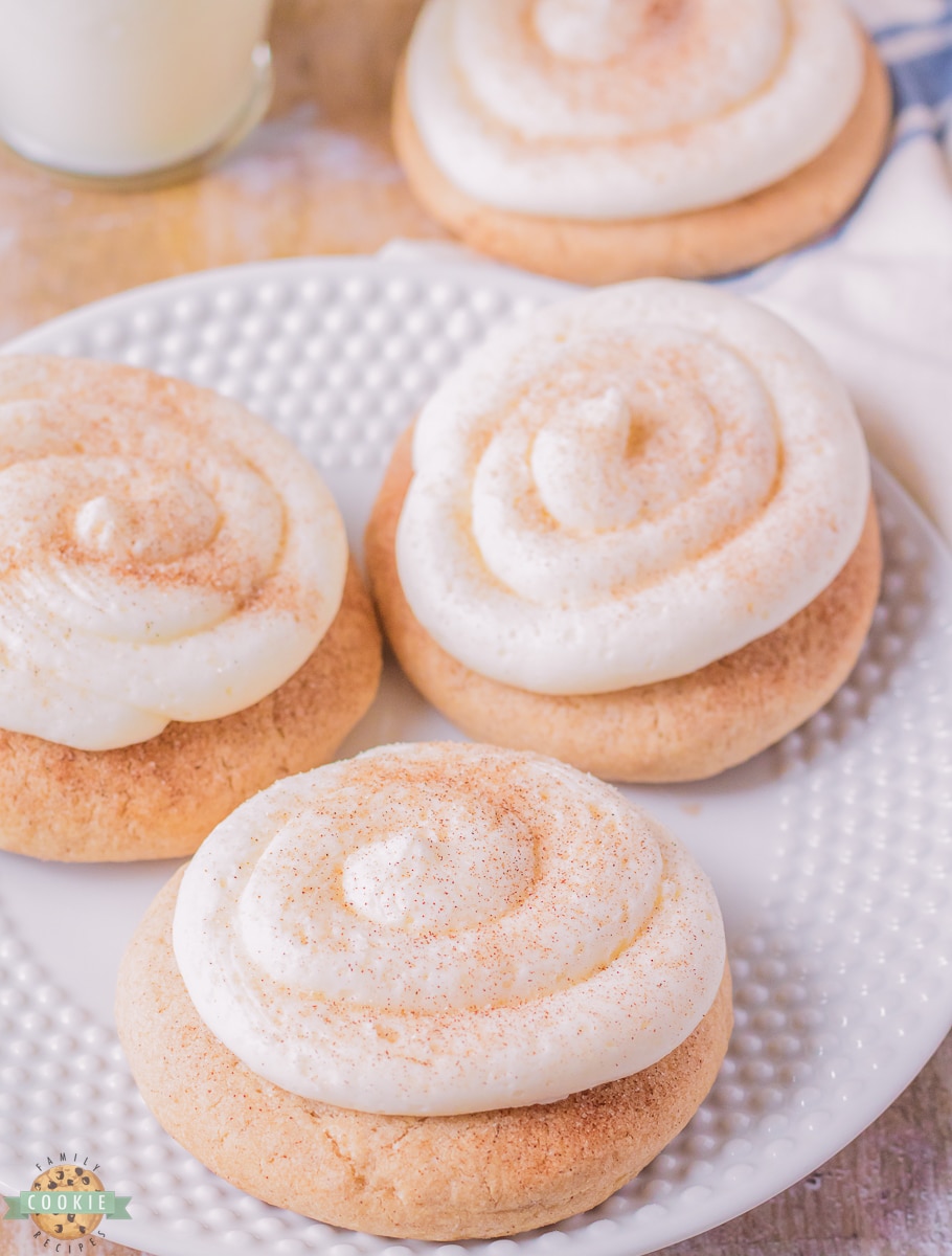buttercream frosted snickerdoodle cookies