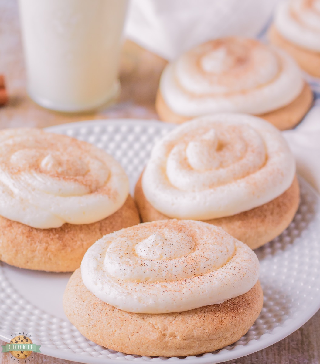 jumbo frosted snickerdoodles