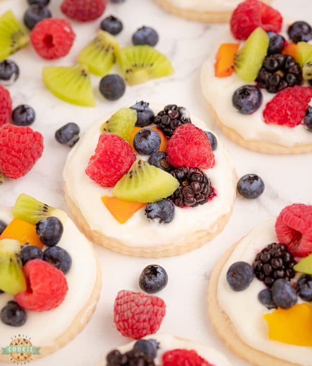 BEST FRUIT PIZZA COOKIES - Family Cookie Recipes