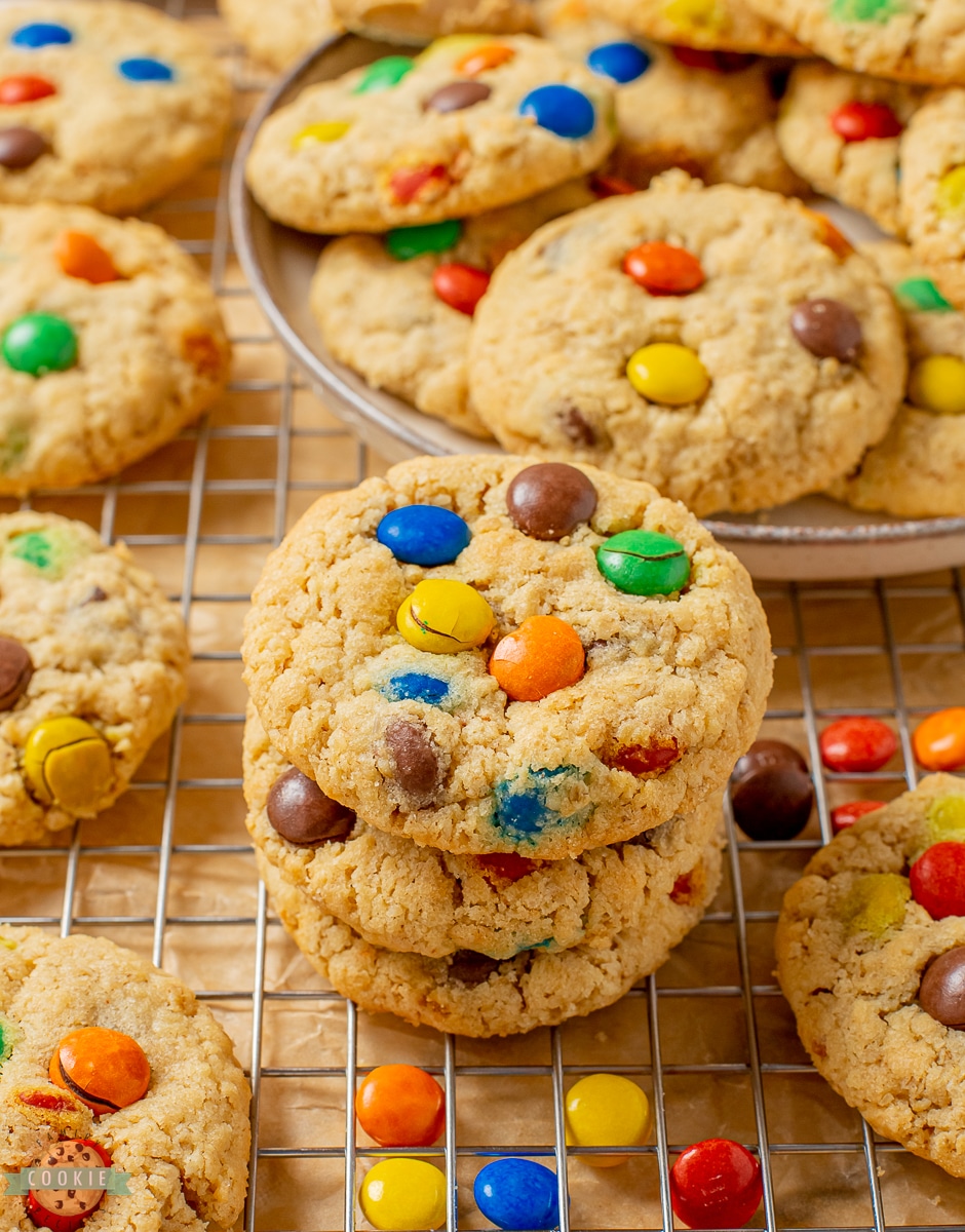 Rainbow M&M Peanut Butter Cookies • baste cut fold