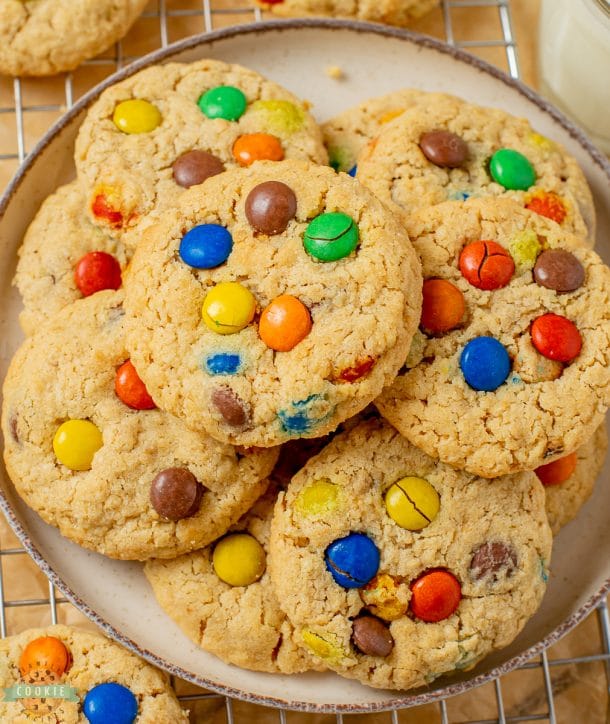 PEANUT BUTTER OATMEAL M&M COOKIES Family Cookie Recipes