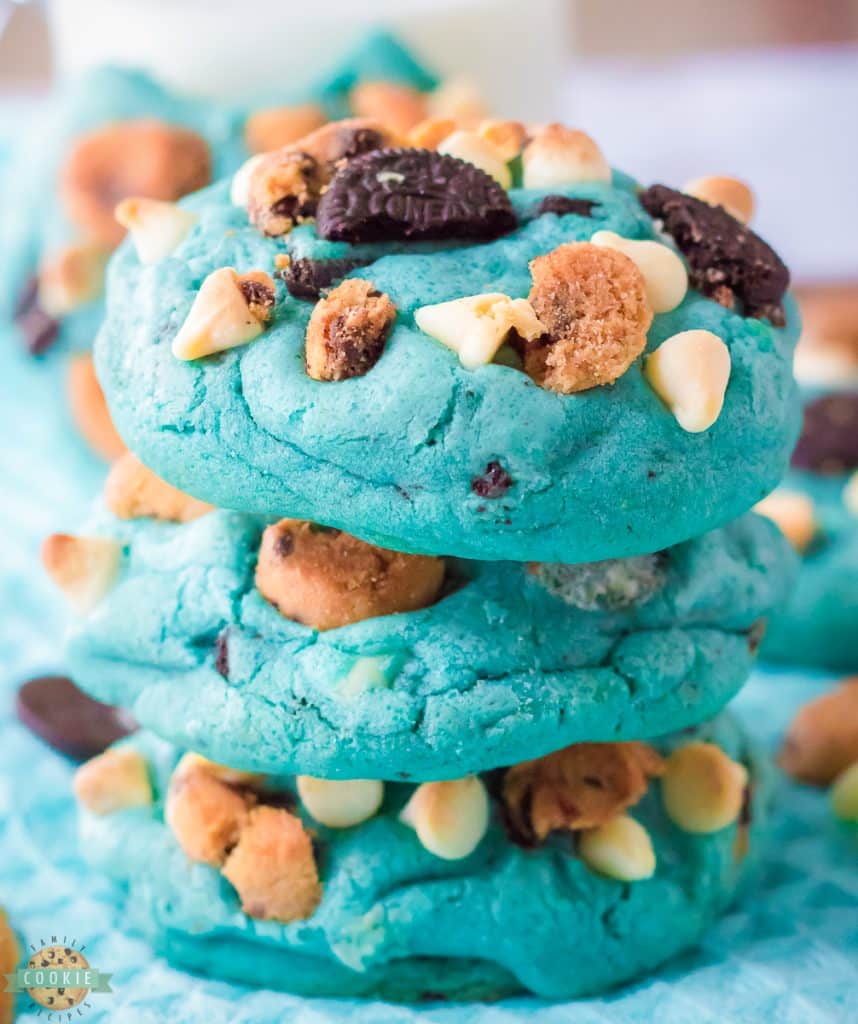 blue cookie monster cookies
