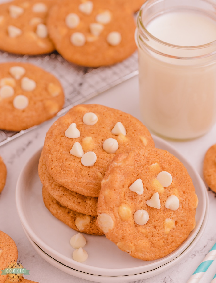 butterscotch pudding cookies with milk