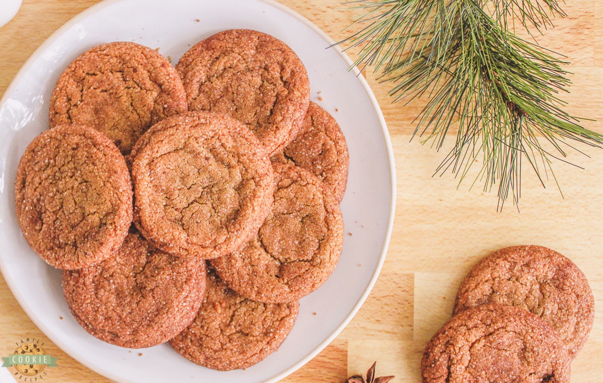 crisp gingersnap cookies