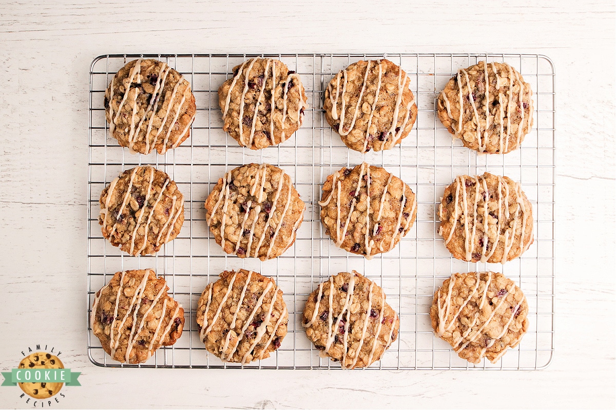 Oatmeal cookies with maple glaze