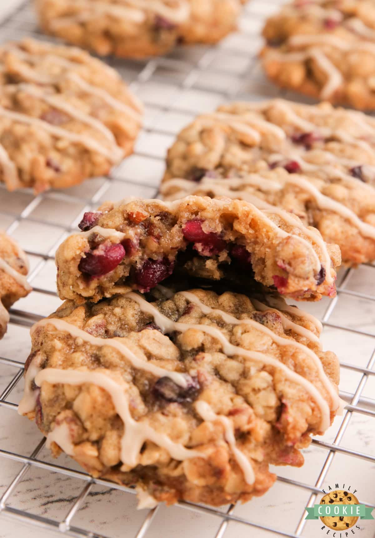 Oatmeal cookie recipe with pomegranate seeds and pecans 