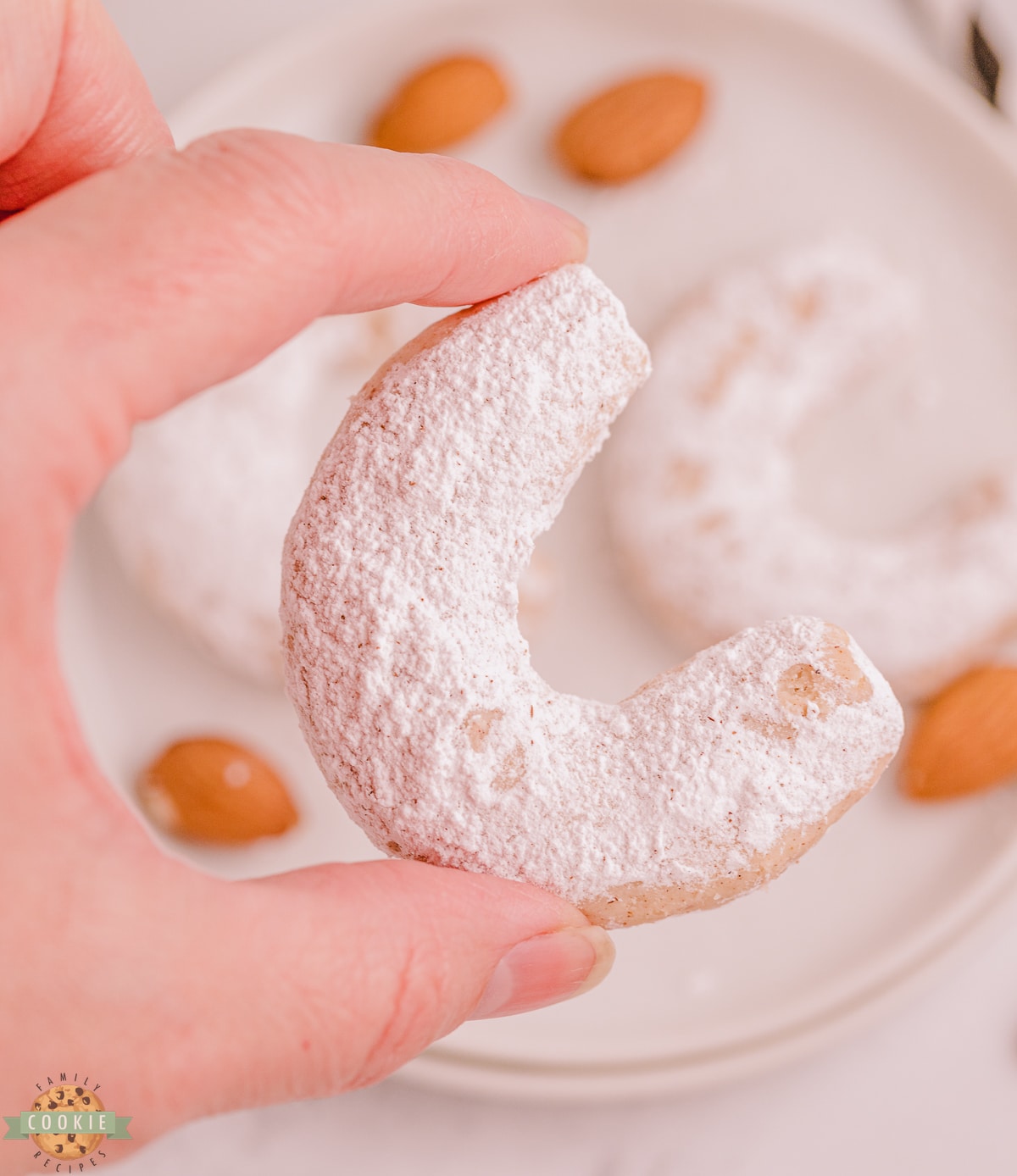 buttery crescent cookies