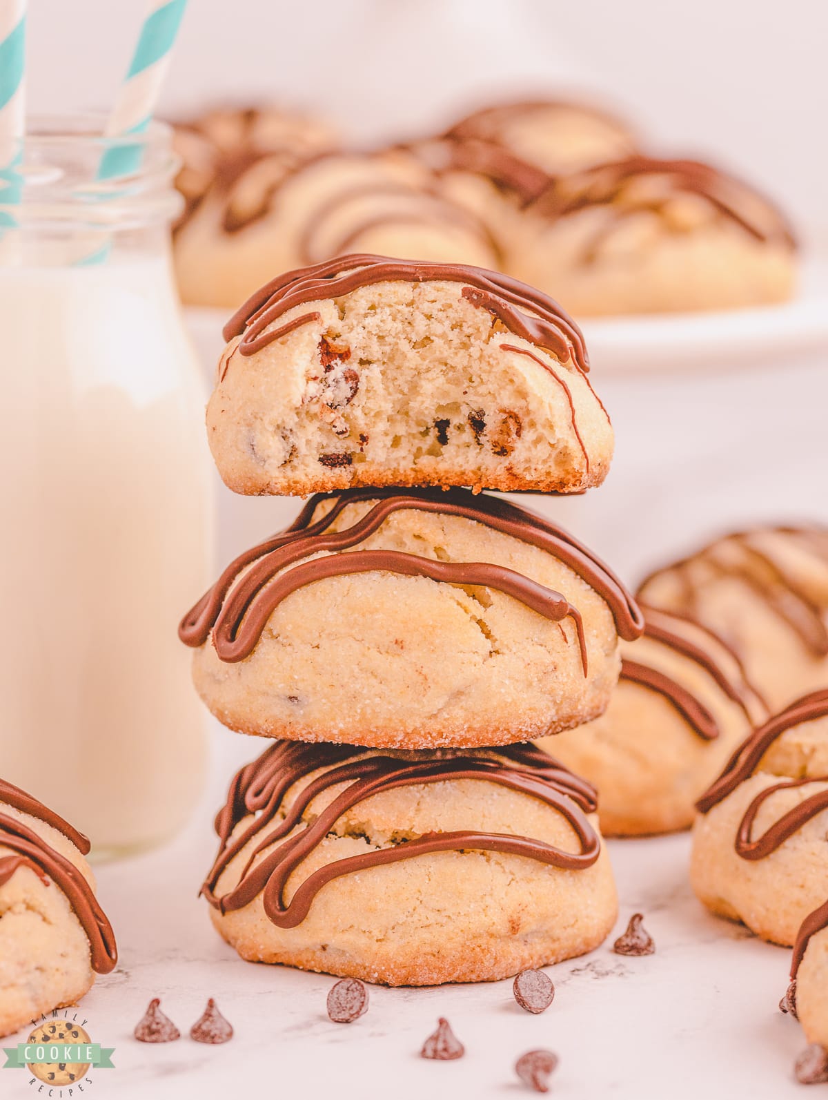 chocolate chip scone cookies