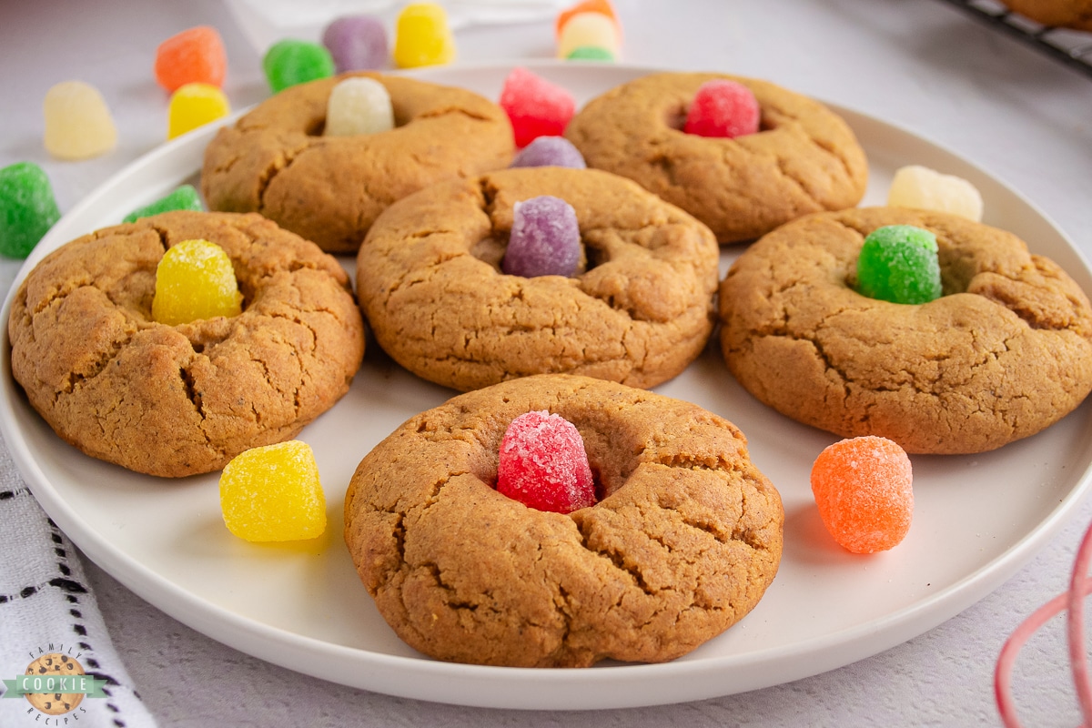 easy gingerbread cookies with gumdrops