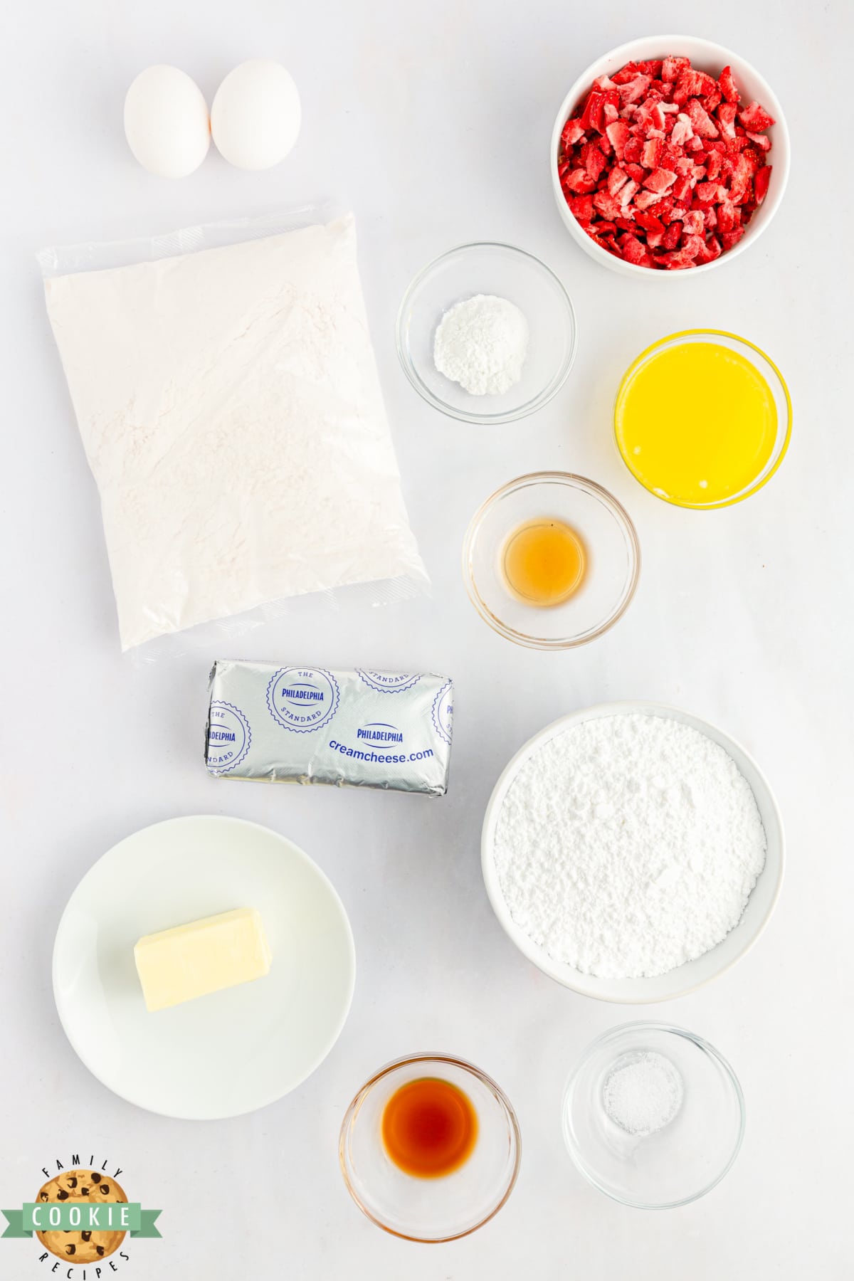 Ingredients in Strawberry Cake Mix Sandwich Cookies