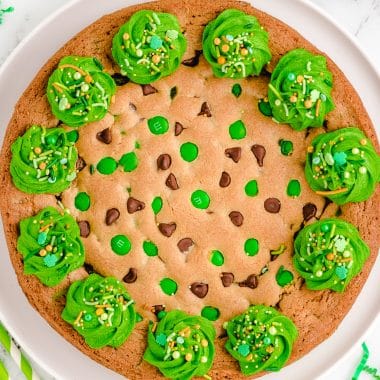 whole St. Patrick's Day cookie cake