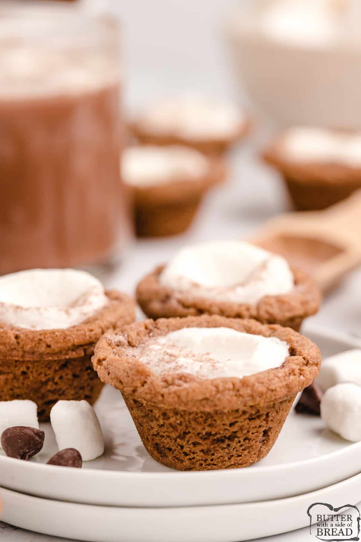 Hot Chocolate Marshmallow Cookie Cups