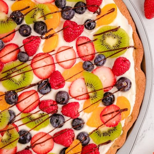 Chocolate Chip Cookie Pizza With Fruit - Family Cookie Recipes