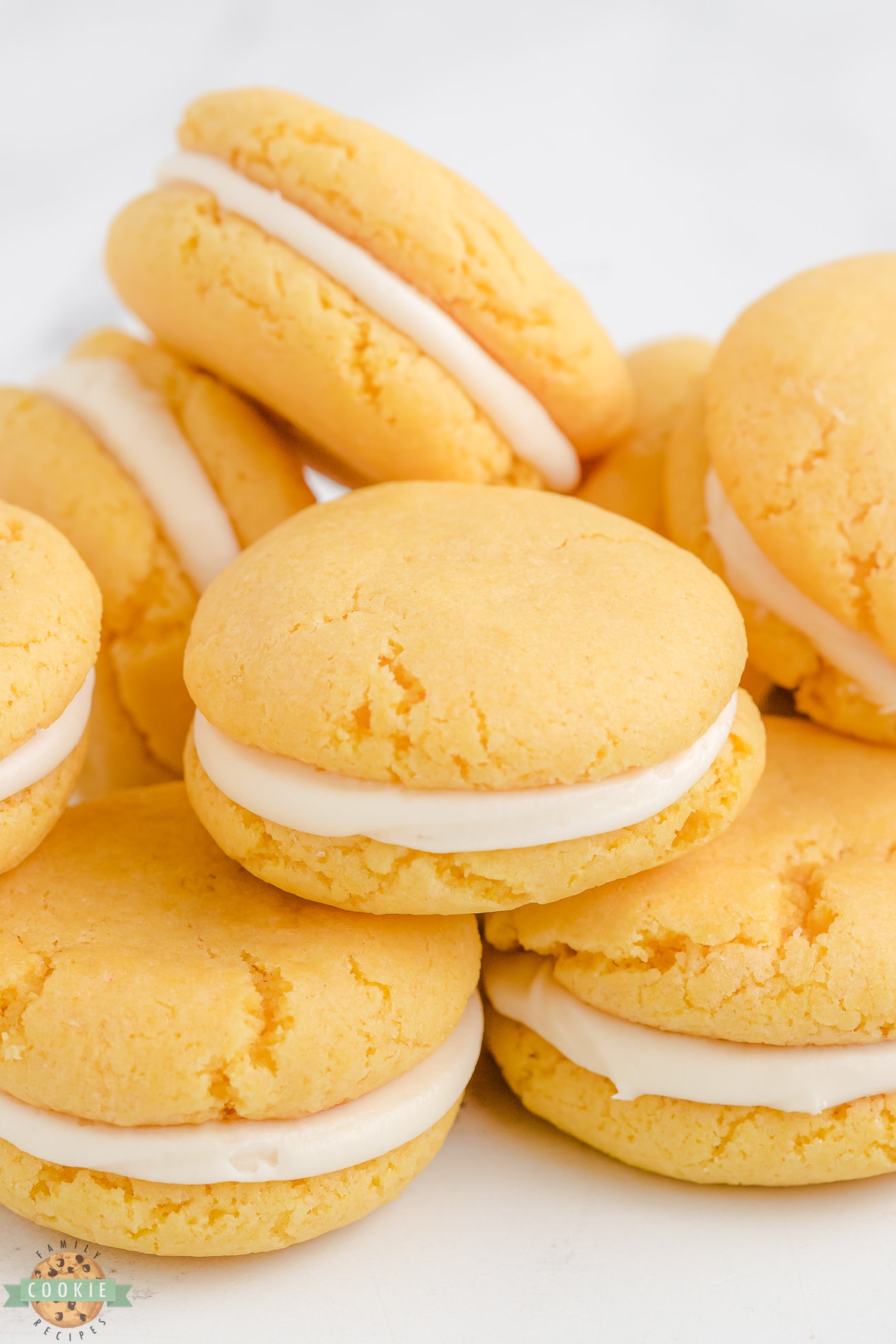 You know what they say, two is better than one! Make these Macaron Mil