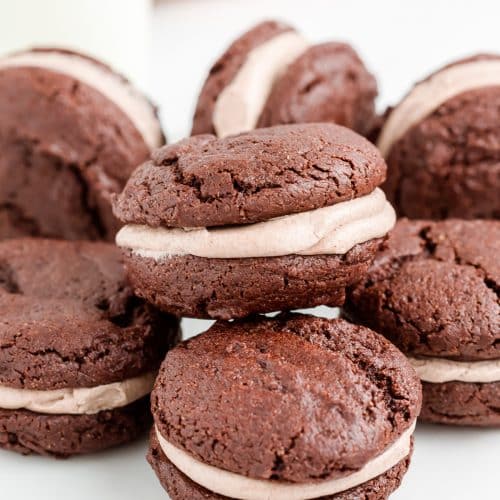 HOMEMADE COOKIES AND CREAM OREOS Family Cookie Recipes