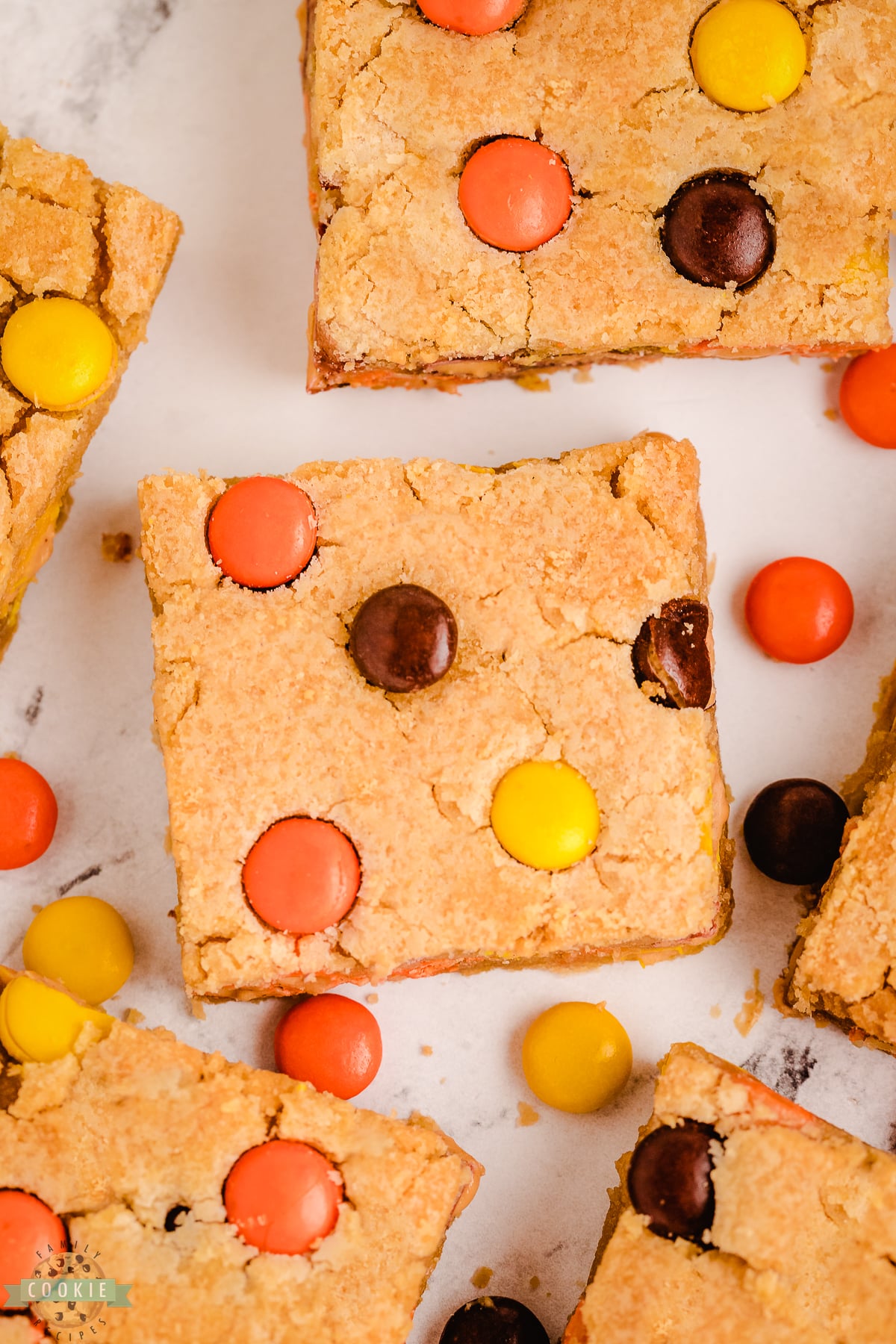 cookie bars with reese's pieces